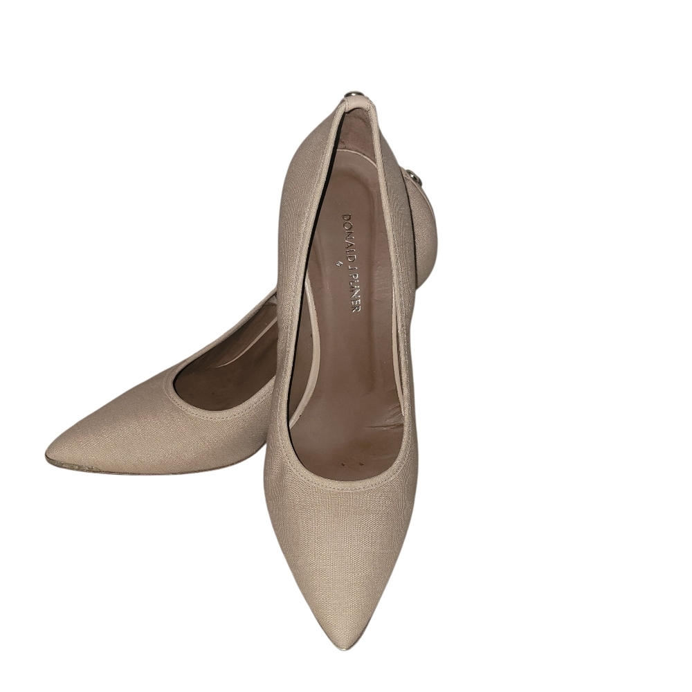 Donald J Pliner Nude Kitten Heel Pump Gold Detail Career Shoe Size 10 - Picture 3 of 6